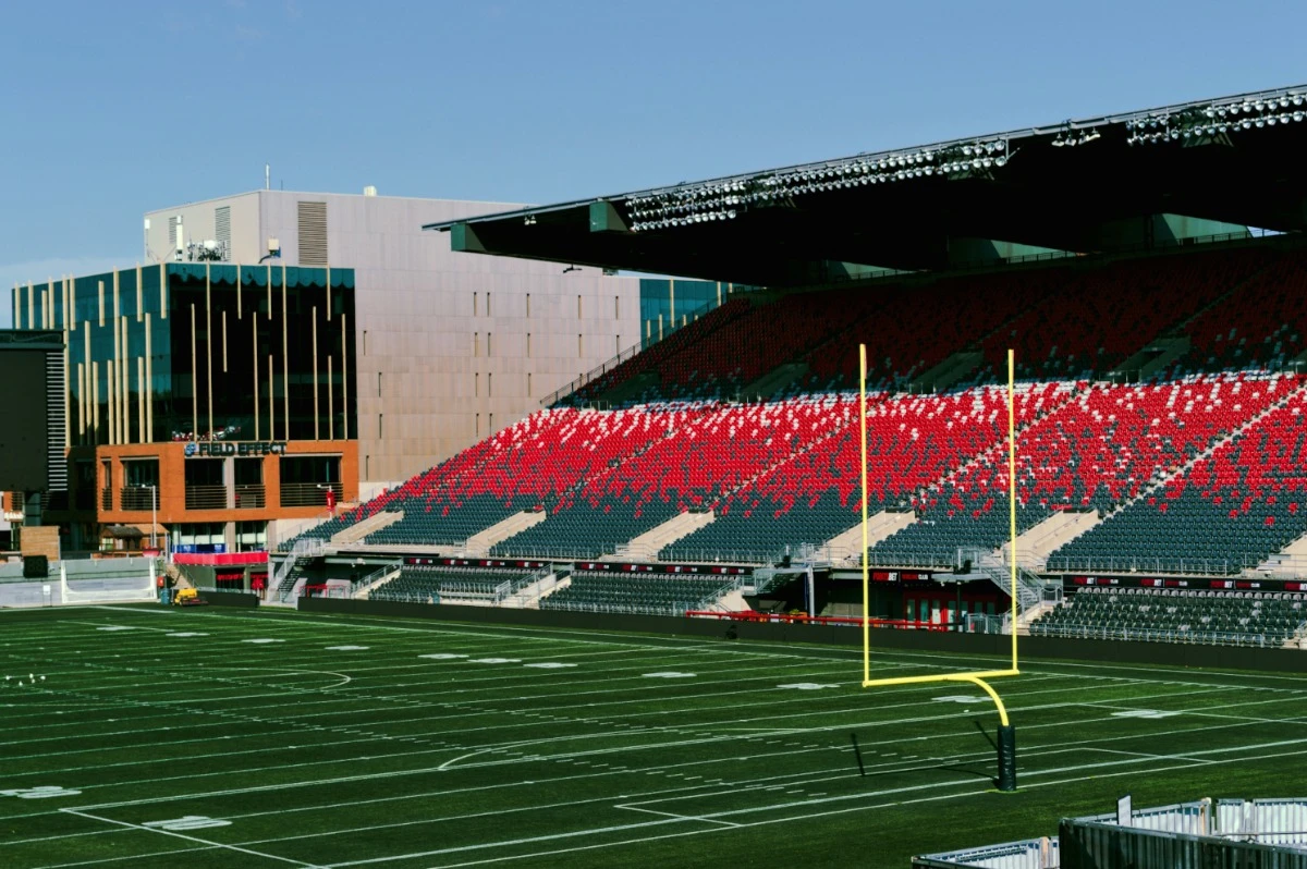 CFL pushes back gambling ad ban